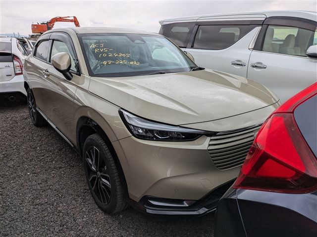 Honda-Vezel-2021(E)
